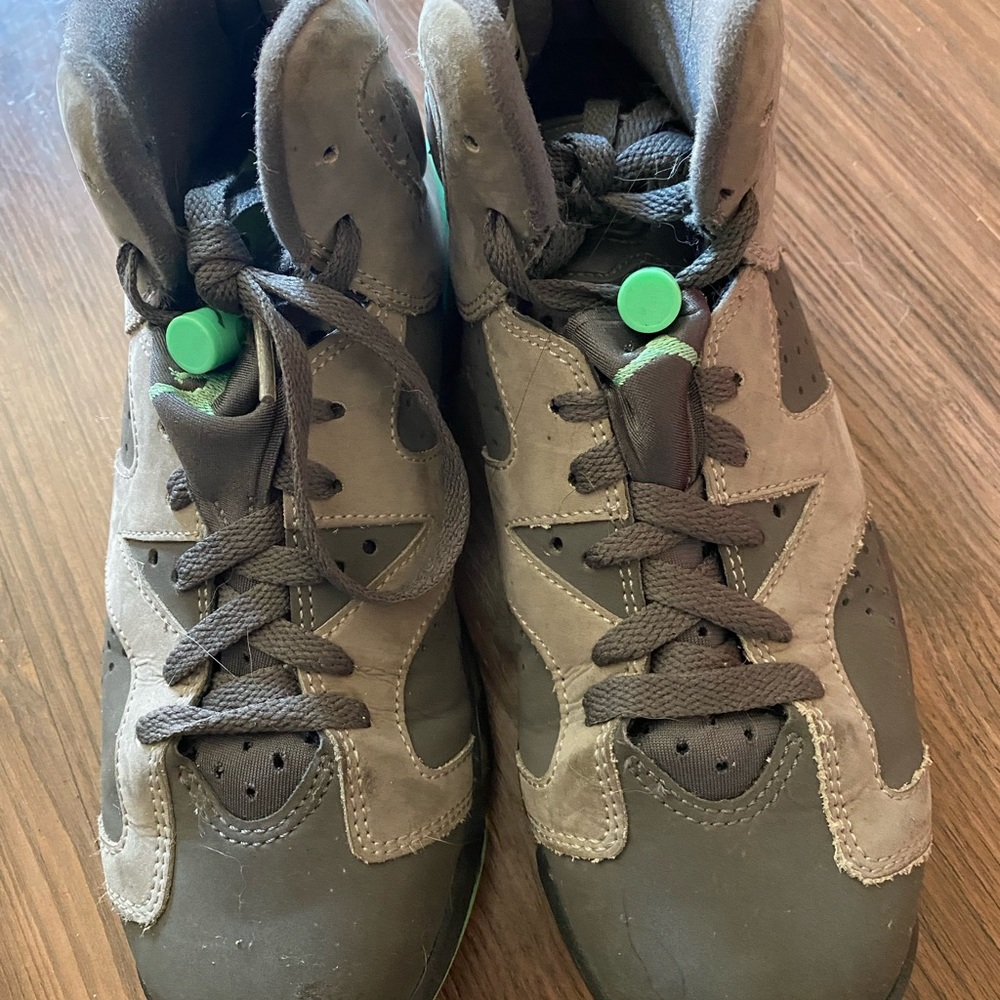 Nike shoes , size 6y, years 2016
